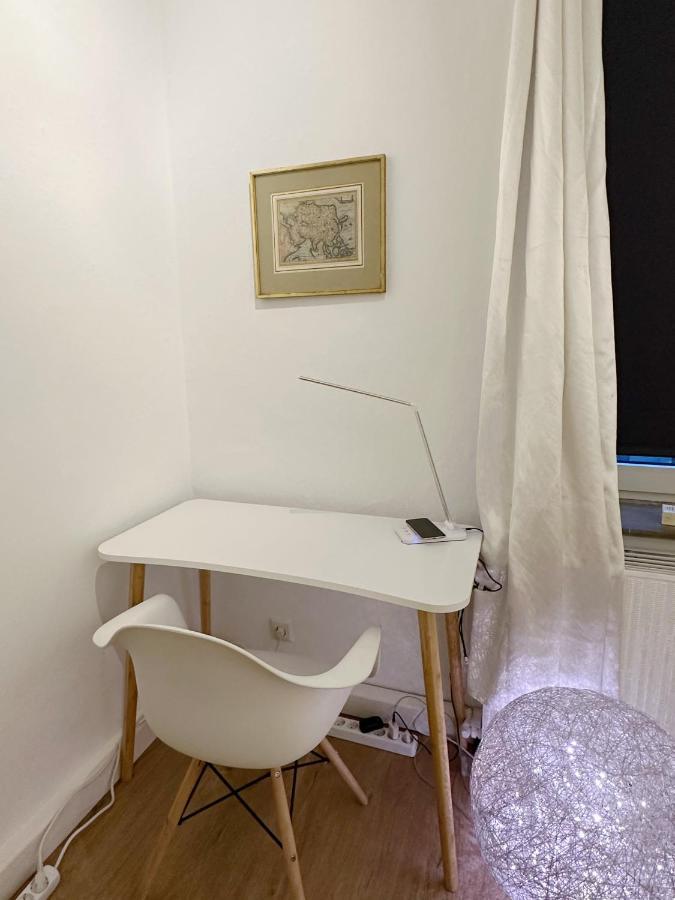 Igo Apartment 2 Schlafenzimmer Mit Waschmaschine Trockner Haustier Rheinufer 5Min Netflix Disney Plus 17-6 Duisburg Exterior foto