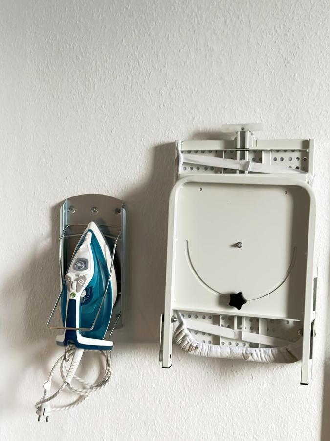 Igo Apartment 2 Schlafenzimmer Mit Waschmaschine Trockner Haustier Rheinufer 5Min Netflix Disney Plus 17-6 Duisburg Exterior foto